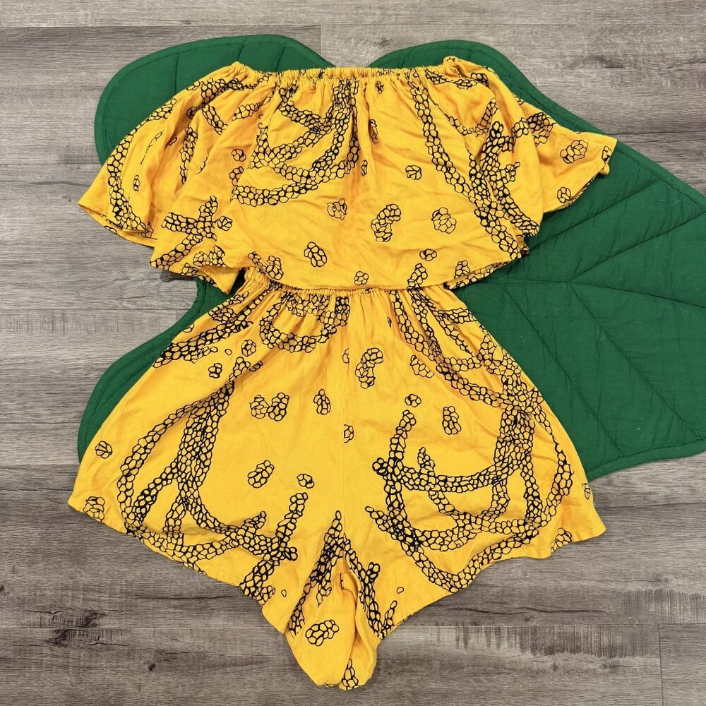 Kahulalea Womens XS Pakalana Lei Kahelelani Gold Off the Shoulder Ruffle Romper